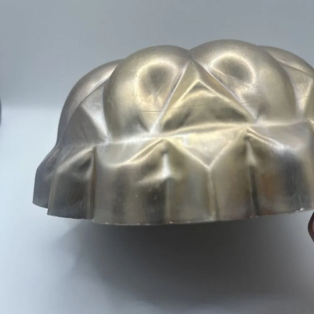 Vintage W Germany Tin Pudding Bundt Cake Jelly Mold Small 6